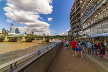 20 -Ağustos -2019, farklı turistik noktaları ziyaret etmek, sokak hayatı