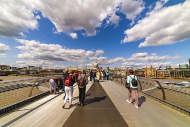 20 -Ağustos -2019, farklı turistik noktaları ziyaret etmek, sokak hayatı