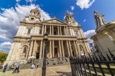 20 -Ağustos -2019, farklı turistik noktaları ziyaret etmek, sokak hayatı