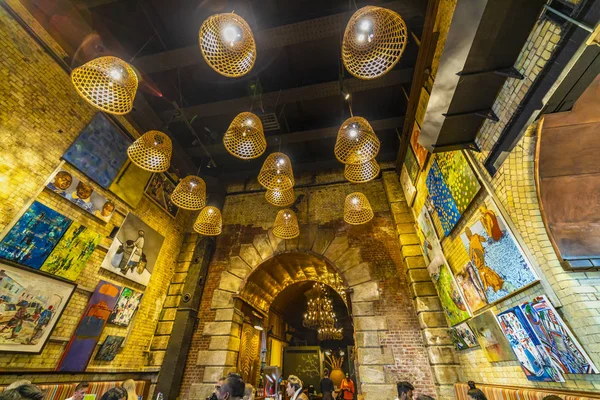 20 -Ağustos -2019, farklı turistik noktaları ziyaret etmek, sokak hayatı