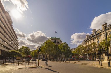 20 -Ağustos -2019, farklı turistik noktaları ziyaret etmek, sokak hayatı