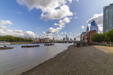 20 -Ağustos -2019, farklı turistik noktaları ziyaret etmek, sokak hayatı