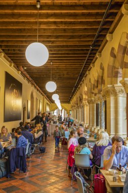 Oxford - İngiltere, 21 Ağustos 2019: Ünlü Oxford Üniversitesi Müzesi 