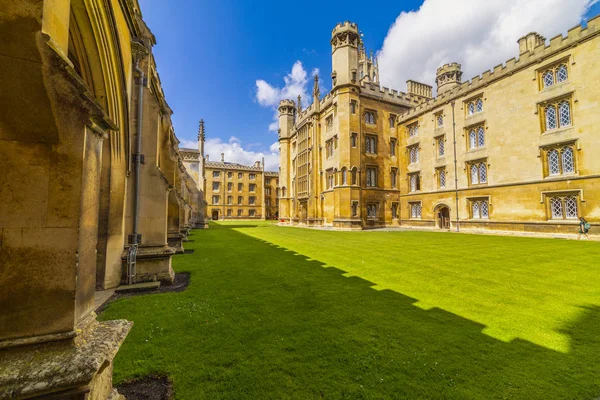 August 23, 2019, city tour in Cambridge UK, Cambridge colleges a — Stock Photo, Image