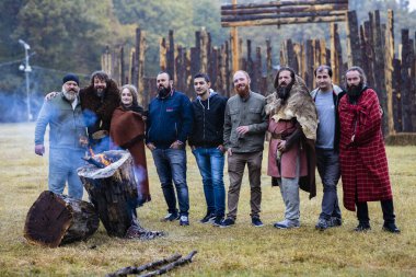 04-Ekim-2019 Ordessos Festivali Tarihi Yeniden Yapılandırma Festivali, Mioveni, Arges, Romanya, Birinci Basım.