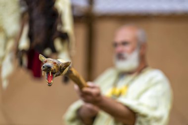 04-Ekim-2019 Ordessos Festivali Tarihi Yeniden Yapılandırma Festivali, Mioveni, Arges, Romanya, Birinci Basım.
