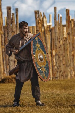 04-Ekim-2019 Ordessos Festivali Tarihi Yeniden Yapılandırma Festivali, Mioveni, Arges, Romanya, Birinci Basım.