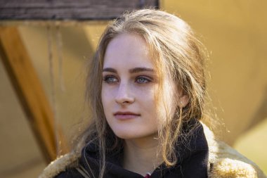 04-Ekim-2019 Ordessos Festivali Tarihi Yeniden Yapılandırma Festivali, Mioveni, Arges, Romanya, Birinci Basım.