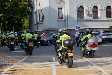 11 Eylül 2025, Pitesti Romanya, Romen bisiklet turunun ikinci aşaması, sahne arkası görüntüleri ve yarış başından itibaren.