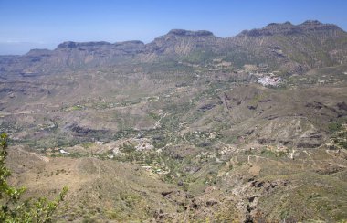 Gran Canaria, Haziran, görüntülemek Caldera de Tirajana arasında dağ silsilesi Amurga doğru