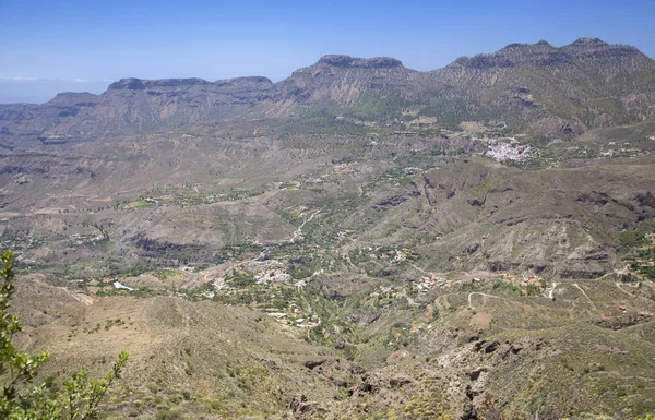 Gran Canaria, Haziran, görüntülemek Caldera de Tirajana arasında dağ silsilesi Amurga doğru