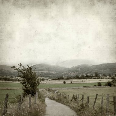 Eski Kağıt arka plan Cantabria, Kuzey İspanya kırsal manzara ile dokulu 