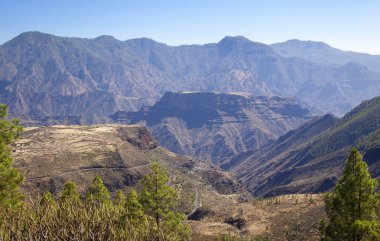 Gran Canaria, Caldera de Tejeda genelinde görünümüne Acusa Yaylası