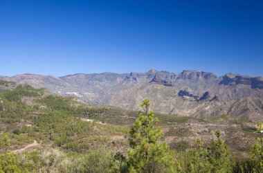 Gran Canaria, görüntülemek Caldera de Tejeda Roque Bentayga ve Roque Nuble, adanın iki ikonik kaya oluşumları arasında