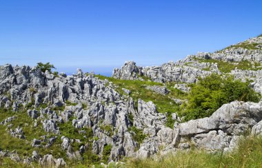 Monte Candina, çevre yolu hiking Cantabria, Liendo Belediyesi,