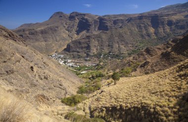 Gran Canaria, Ekim, manzara rota San Pedro - Puerto de las Nieves, hiking Agaete Vadisi, Kurtlar Vadisi üzerinde göster 