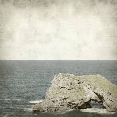 Asturias, İspanya kıyı manzara ile eski Kağıt arka plan dokulu