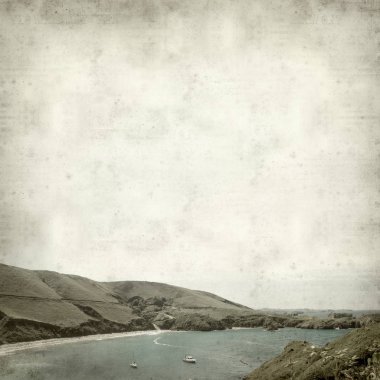 Asturias, İspanya kıyı manzara ile eski Kağıt arka plan dokulu