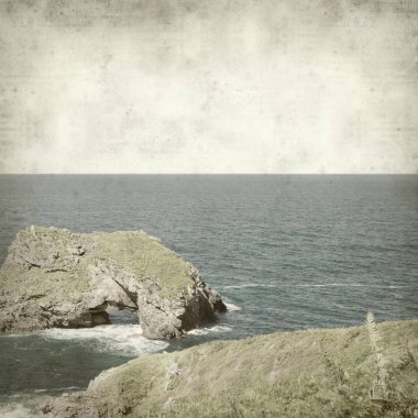 Asturias, İspanya kıyı manzara ile eski Kağıt arka plan dokulu