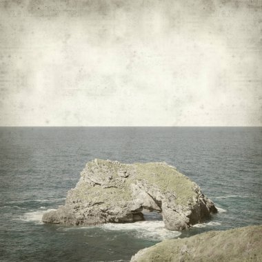 Asturias, İspanya kıyı manzara ile eski Kağıt arka plan dokulu