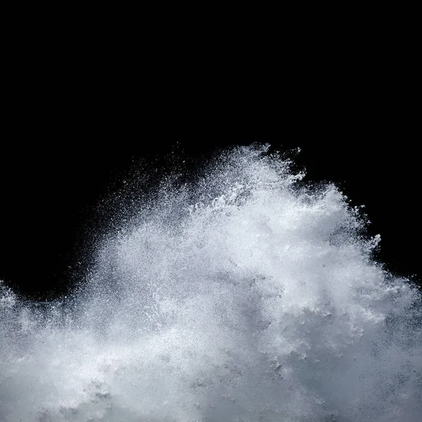 Merenkaura Lentää Yli Musta Backgrond Voima Luonnon Abstrakti — kuvapankkivalokuva