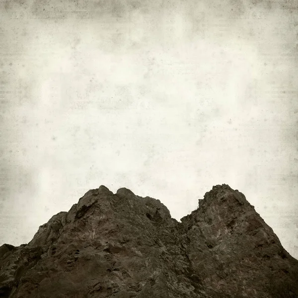 中央のグラン カナリア島の山の風景と古い紙背景をテクスチャ — ストック写真