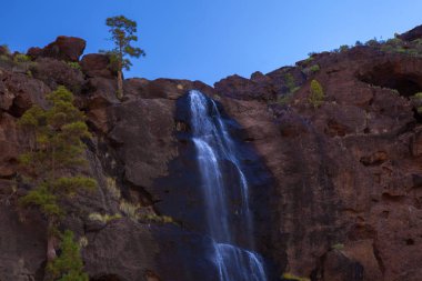 Gran Canaria, Kasım 2018, geçici sonrası yağmur şelaleler doğa rezerv Inagua kenarında