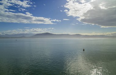 Bay Santander, Cantabria Dağları doğru genelinde Kasım görüntülemek