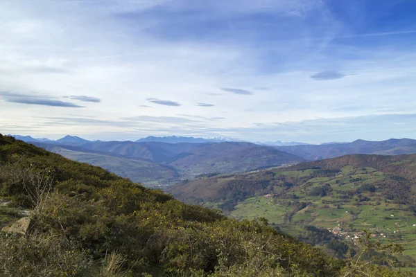 Cantabrie Vue Sentier Randonnée Monte Cilda Sur Les Collines Vers — Photo