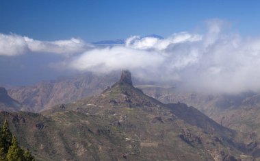 Gran Canaria, Las Huelva'daki, Caldera de Tejeda akan Adası, Şubat, bulutlar en yüksek alanlarında
