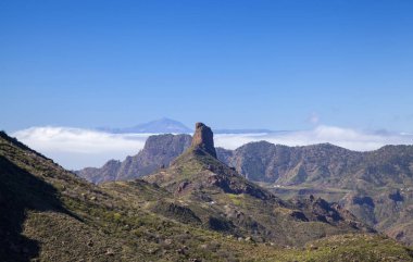 Gran Canaria, Las Huelva'daki, adanın en yüksek alanlarda Şubat, Caldera de Tejeda görüntülemek