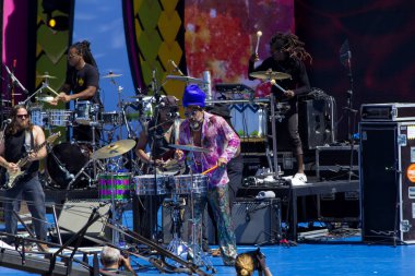 Carlinhos Brown performansı