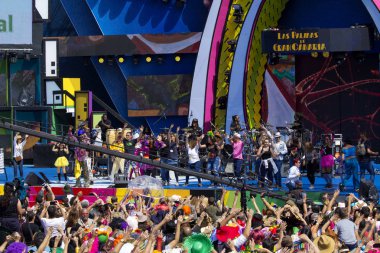 Carlinhos Brown performansı