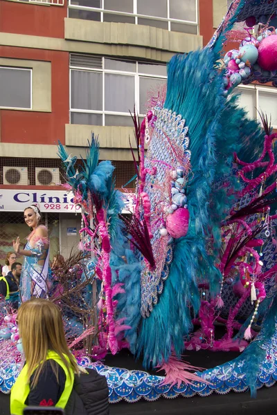 Las Palmas belangrijkste carnival parade — Stockfoto