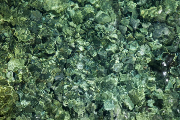 Transparant ondiep water — Stockfoto