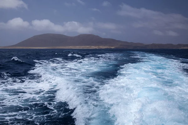 In traghetto da La Graciosa — Foto Stock