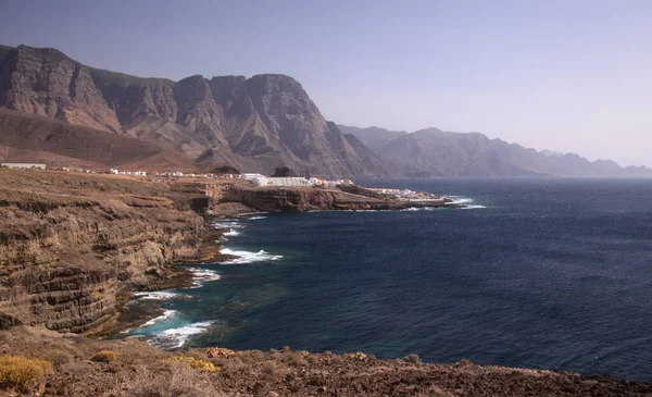 Gran Canaria Strmá Erodovaná Pobřežní Linie Obce Agaete Cesta Pláž — Stock fotografie