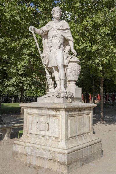 Paris Frankrike Juli 2018 Skulpturala Sammansättning Tuilerierna Paris — Stockfoto