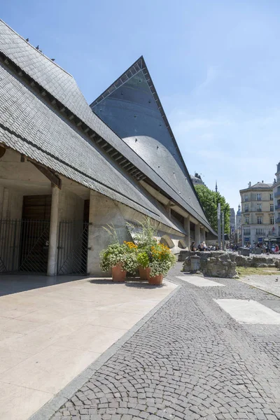 Rouen, Fransa - 05 Temmuz 2018: Çağdaş Kilisesi, Saint Joan Rouen ark