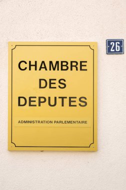 Lüksemburg Büyük Millet Meclisi binasının duvardaki plaket