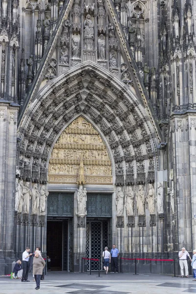 Köln Deutschland Juli 2018 Haupteingang Zur Domkirche Peter Katholischer Dom — Stockfoto