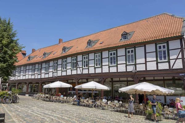 Goslar Německo Července 2018 Obyvatele Návštěvníky Města Relaxovat Kavárně Centru — Stock fotografie