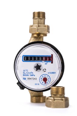 Beyaz bir arka plan üzerinde ölçüm cihazı su