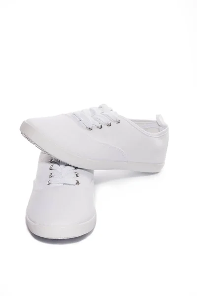 Λευκά Αθλητικά Πάνινα Παπούτσια Λευκό Φόντο — Φωτογραφία Αρχείου