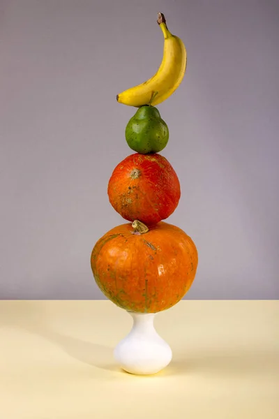 Nature Morte Avec Citrouilles Vase Des Bananes Une Poire — Photo