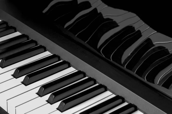 Fragment Electronic Piano Keyboard Reflection — Stock Photo, Image