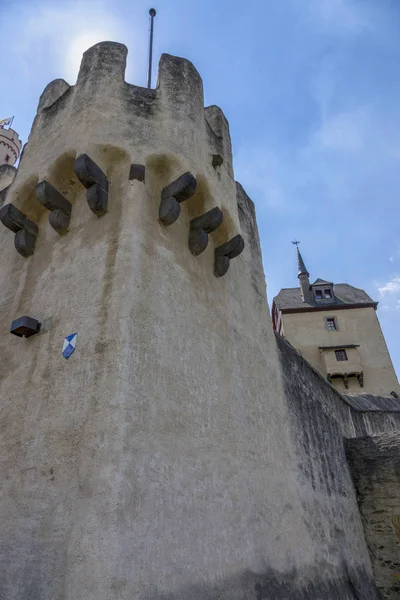 Fragment van de vesting muur van het kasteel Marksburg in Duitsland — Stockfoto