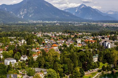Bled, Slovenya - 15 Ağustos 2019: Bled şehrinin görünümü