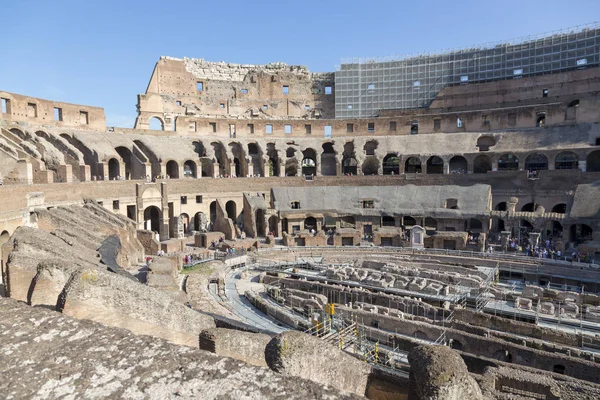 ローマ イタリア 8月17 2019 コロッセオ アンフィテアター 古代ローマの建築の記念碑 ビュー内 — ストック写真
