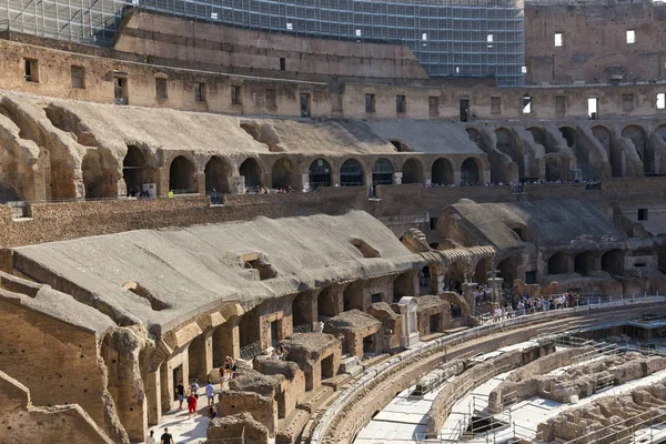 ローマ イタリア 8月17 2019 コロッセオ アンフィテアター 古代ローマの建築の記念碑 ビュー内 — ストック写真